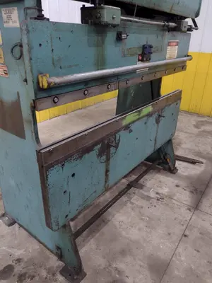 25 TON X 6' WYSONG MODEL #2572 MECHANICAL PRESS BRAKE: STOCK #23464