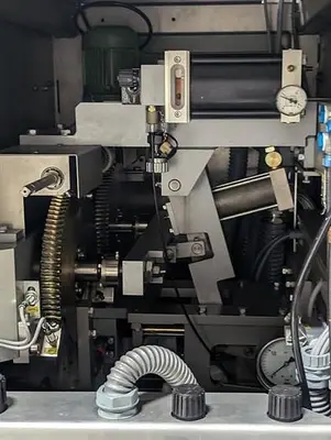 Klockner model LA-500 vertical strip packager
