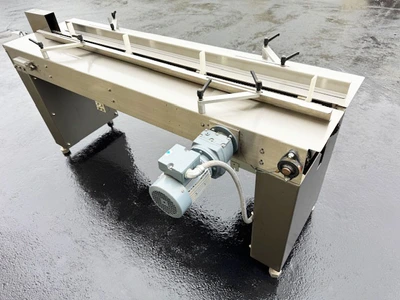 ARPAC Lug or Cleat Type Infeed Conveyor