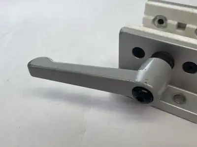 Used 80/20 Double Flange Short High-Cycle Linear Bearing 15 Ser. 3-Slot w/ B Bearings Michigan US | Maverick Industrial Sales #1396938