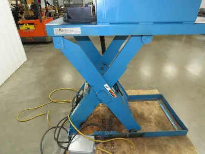 Used ADVANCED _UNKNOWN_ Misc Lifts Indiana US | Arrow Industrial #1367360