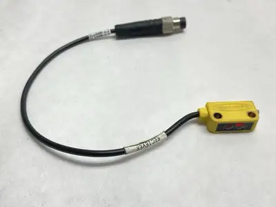 Used Banner Engineering Q12 Series Miniature Self-Contained Sensor Receiver 10-30VDC Photoelectric Sensors Michigan US | Maverick Industrial Sales #1392419