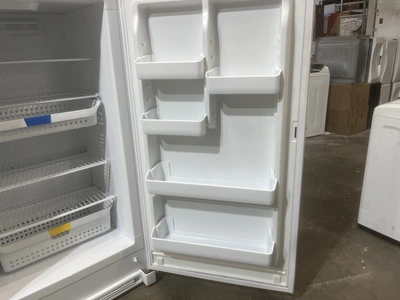 Used FRIGIDAIRE FREEZER Freezers Michigan US | Miedema Asset Management Group #1322143