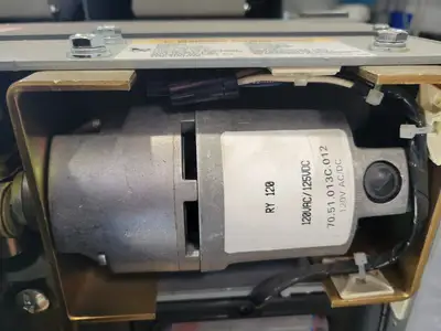 Used FEDERAL PIONEER 50H3 Switchgears British Columbia CA | Lenmark #1427012
