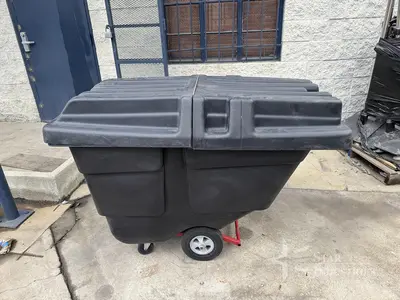 RubberMaid Black Plastic Garbage Disposal Bin