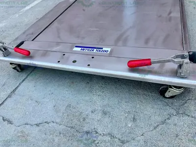 Used METTLER TOLEDO 2888 STAINLESS STEEL SCALE W/ HAWK READOUT 1000 LBS  36 X 36 Scales California US | Equipment Lab #1394844