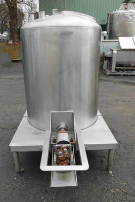 USED DIXIE MIXER 250 GALLON