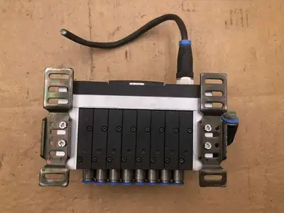FESTO CPV14-VI 8 Valve Manifold 145PSI 800LPM 24VDC