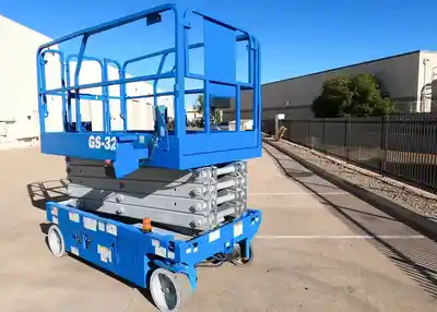 USED 2016 GENIE GS-3246