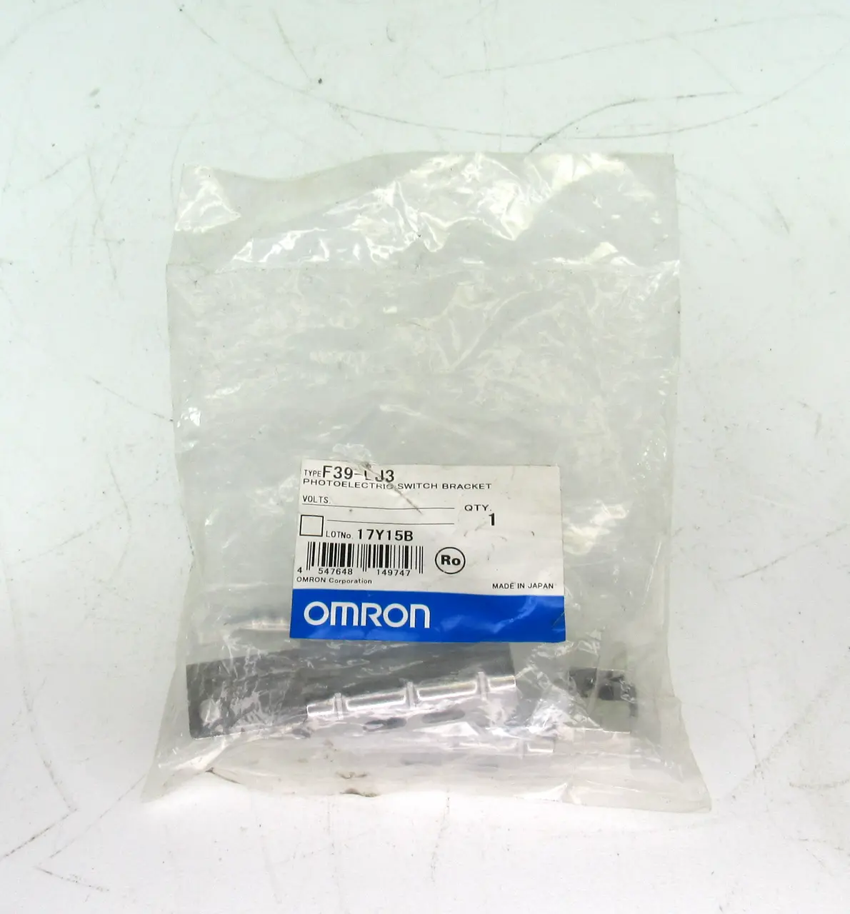 NEW OMRON F39-LJ3