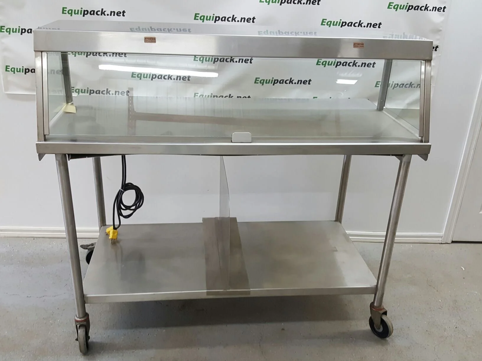HOT TABLE In stainless steel