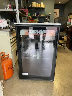 Used IMBERA _UNKNOWN_ Display Refrigerators Ohio US | Palm Beach Restaurant Equipment, LLC #1421287
