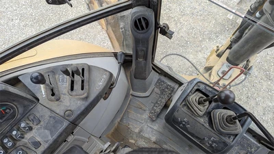 USED 2014 CATERPILLAR 416F