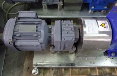 2010 ALFA LAVAL SCPP2/130 Pompy zębate | Perry Equipment (3)