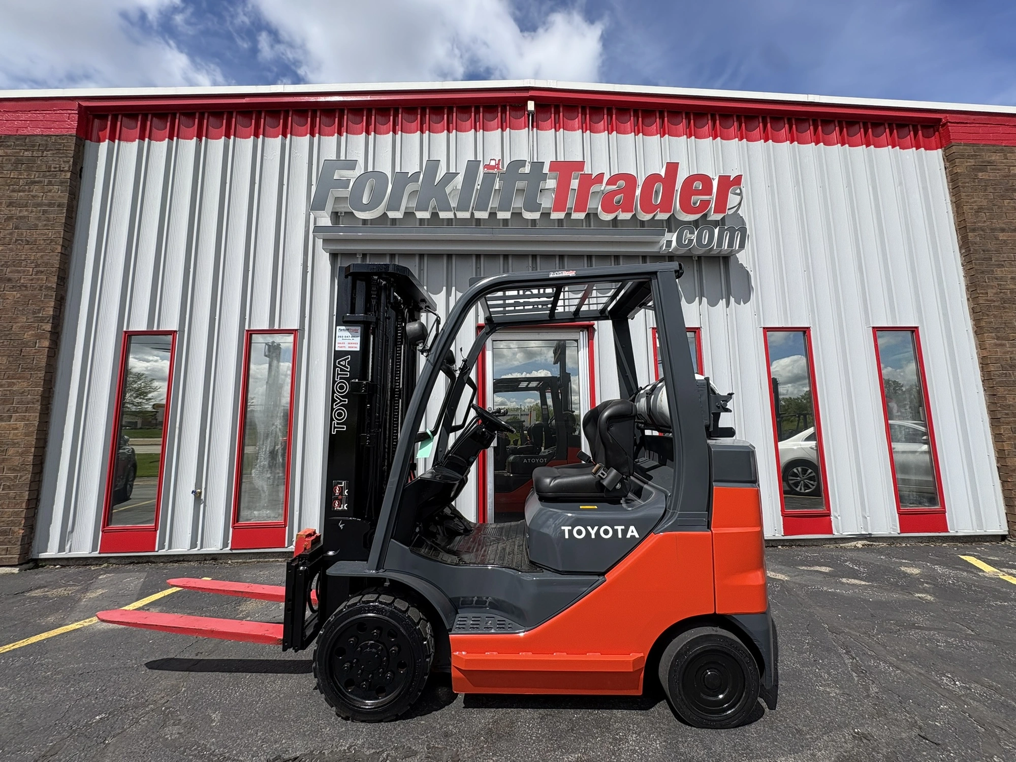 USED 2019 TOYOTA 8FGCU25