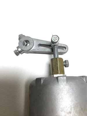 Johnson Controls D-3073-5 Damper Actuator 8-13 PSI Spring