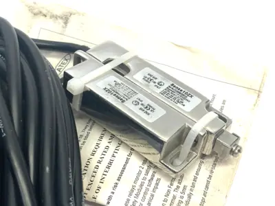 New | in-Stock ABB Magnetic Safety Switch Non-Contact SENSE 10 EX SS 5M CBL 2NC/1NO Switch Parts Michigan US | Maverick Industrial Sales #1391065