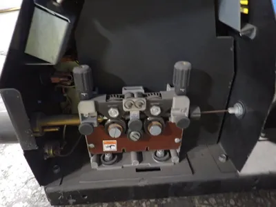 Used ESAB WARRIOR FEEDDUAL 304 Welding Machinery (Other) Ohio US | HGR 24 #1048304