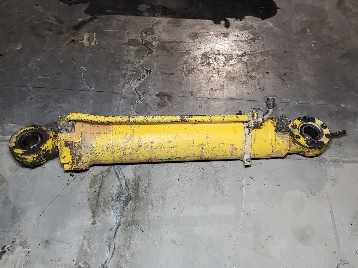 Hydraulic Cylinder EH5933