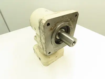 Alpha SK 180-MF1-1-171 Right Angle Planetary Gearbox 1:1 Ratio Gear Head 32x40mm