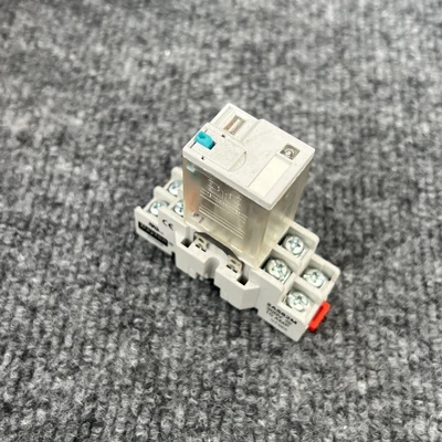 Used Dayton ["5YR20", "8501NR42"] Relays & Switches California US | Davliegogo LLC #1707434