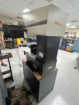 2022 MITUTOYO PJ-PLUS Optical Comparator | Midstate Machinery (3)
