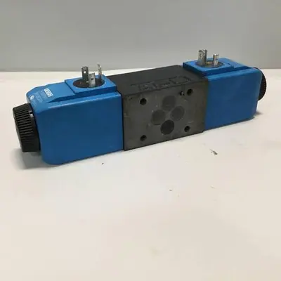 USED VICKERS DG4V-3S-2C-M-U-H5-60