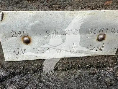 USED 1978 CATERPILLAR 245