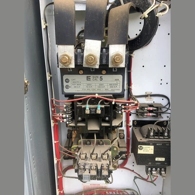 Allen Bradley 2100 Series 3 Section MCC Unit