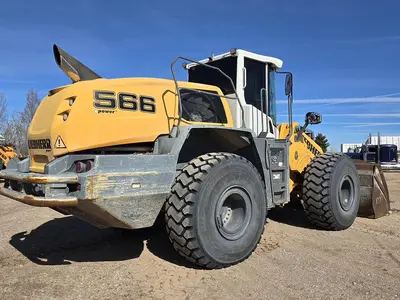 USED 2019 LIEBHERR L566