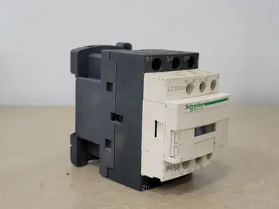 USED TELEMECANIQUE LC1 D09