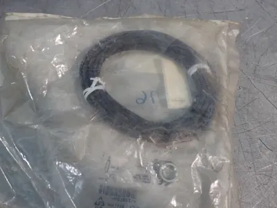 NEW BALLUFF BES516300S240DPU05