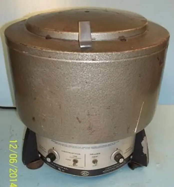 Used INTERNATIONAL HN S/N: 18178P-4 115V Centrifuges Texas US | Bamko Surplus Process Equipment #937160