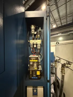 2016 MATSUURA VX-1500 CNC Machining Center | ListingHippo (5)