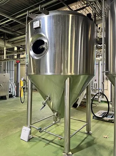 Used 2019 LEHUI MANUFACTURING 30FV Stainless Steel Tanks | Ager Tank & Equipment Co. #1060137