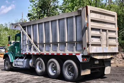 Used 2000 FREIGHTLINER FLD112 Dump trucks Pennsylvania US | Proxy Equipment #1378318