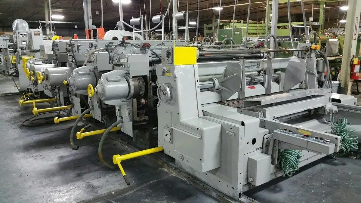 USED 1978 LANGSTON SATURN 2