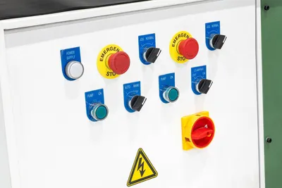 PIRANHA BII-66 IRONWORKERS | T.R. Wigglesworth Machinery Co. (6)