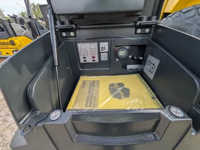 BOMAG BMP 8500 Trench Roller | Mid South Machinery (4)