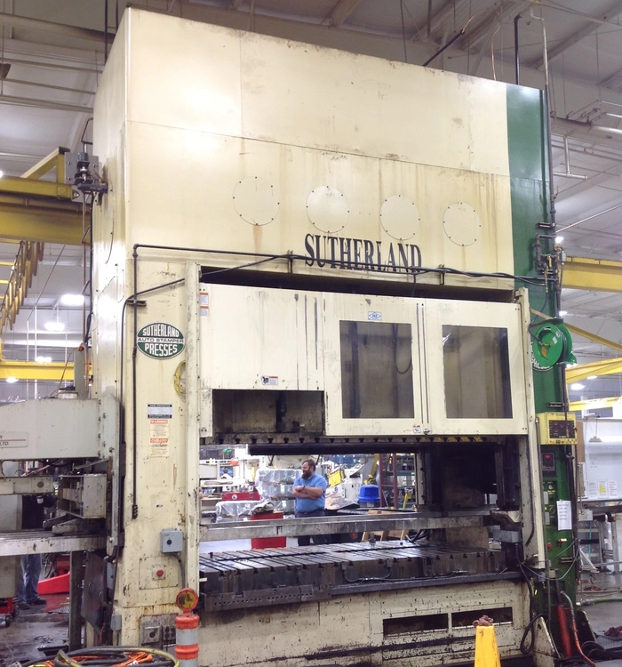 Used 2000 SUTHERLAND SP2-D300-120-60 Straight Side Presses Michigan US | Universal Press & Machinery (UPM) #5066