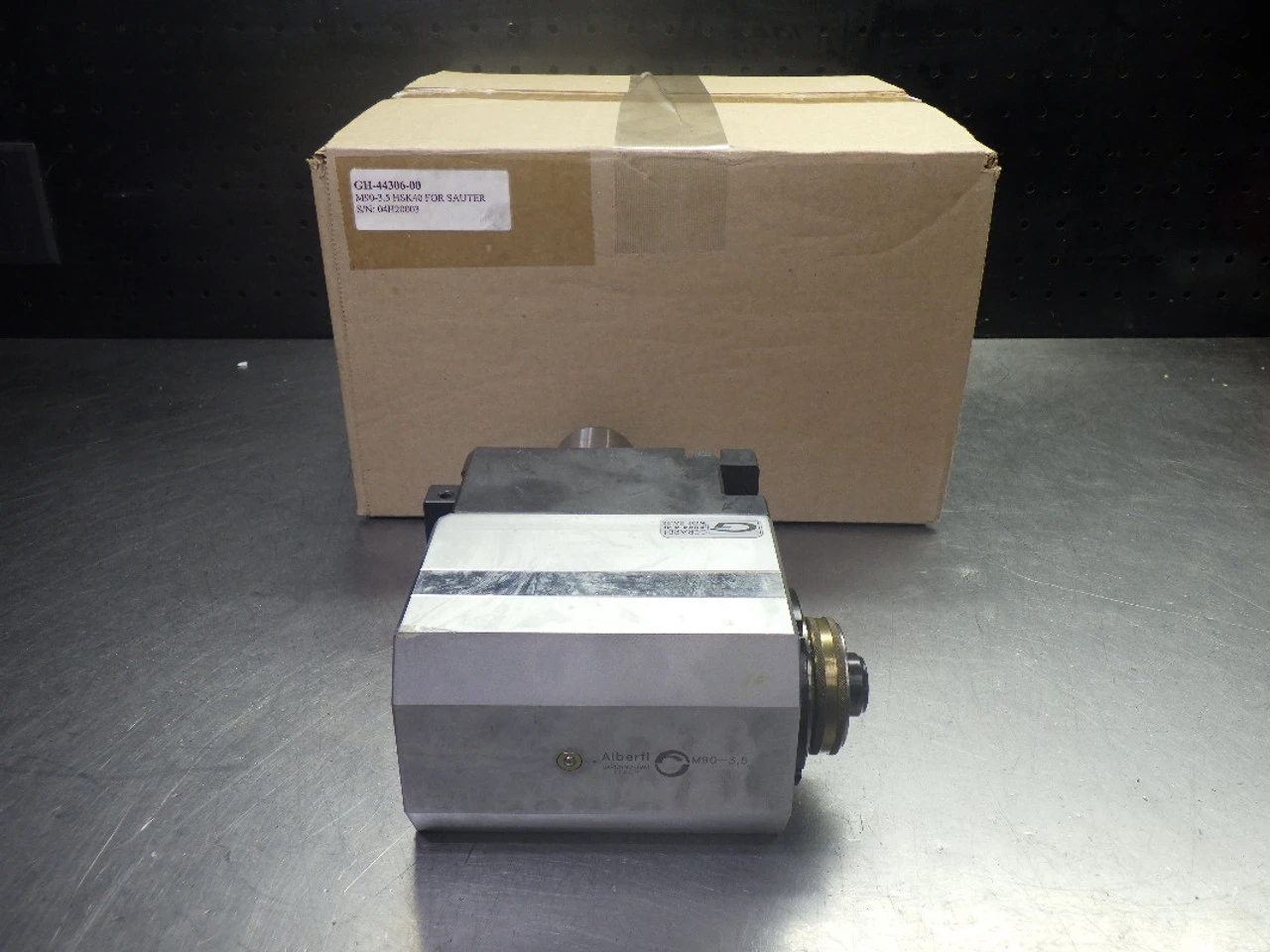 Alberti VDI40 To HSK40 Right Angle Head M90-3.5 (LOC664)