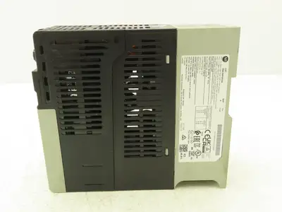 Allen Bradley 25B-D6P0N104 Powerflex 525 3Hp VFD AC Drive 480V 50/60Hz FW 7.001