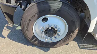 USED 2021 PETERBILT 330