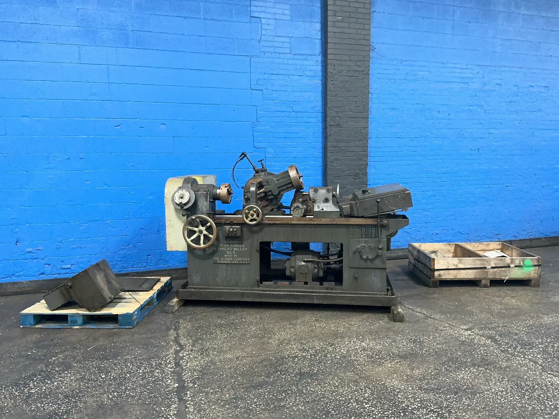 Used THE ADAMS CO 5 Gear Hobbers Ohio US | HGR 24 #1419732