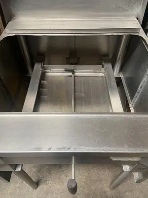 WINSTON BA1TA2 S/S BATTER/BREADER/SIFTER STATION W/ COVER