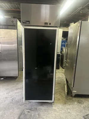 174-0132 Master-Bilt Endura MPR242SS 2 Door Reach Through Self Contained Cooler