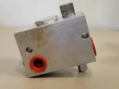 USED FLUID CONTROLS, INC 1A12-F4-40S