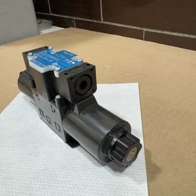 NEW Nachi SL-G01-C5-GR-D2-31