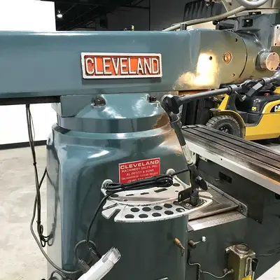 USED BRIDGEPORT VH1052TM