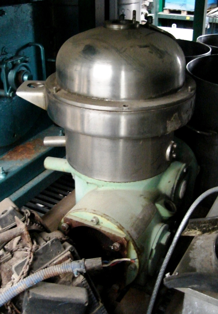 Westfalia SA 7-06-076 clarifier parts machine.